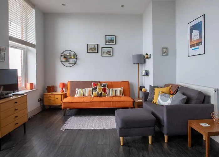 Waves@Walpole - 2 Bed Flat With Amazing Sea Views