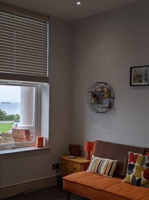 Waves@walpole - 2 Bed Flat With Amazing Sea Views Apartment *